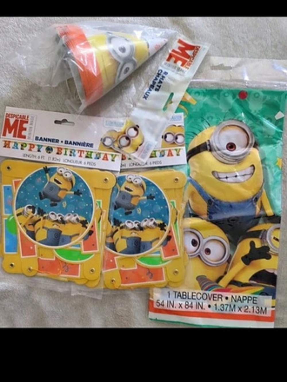 Minions Despicable Me Birthday Party Supplies Tablecover Hats Banners Bundle New